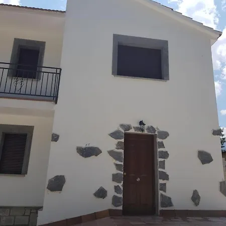 Casa Alberche 别墅 *